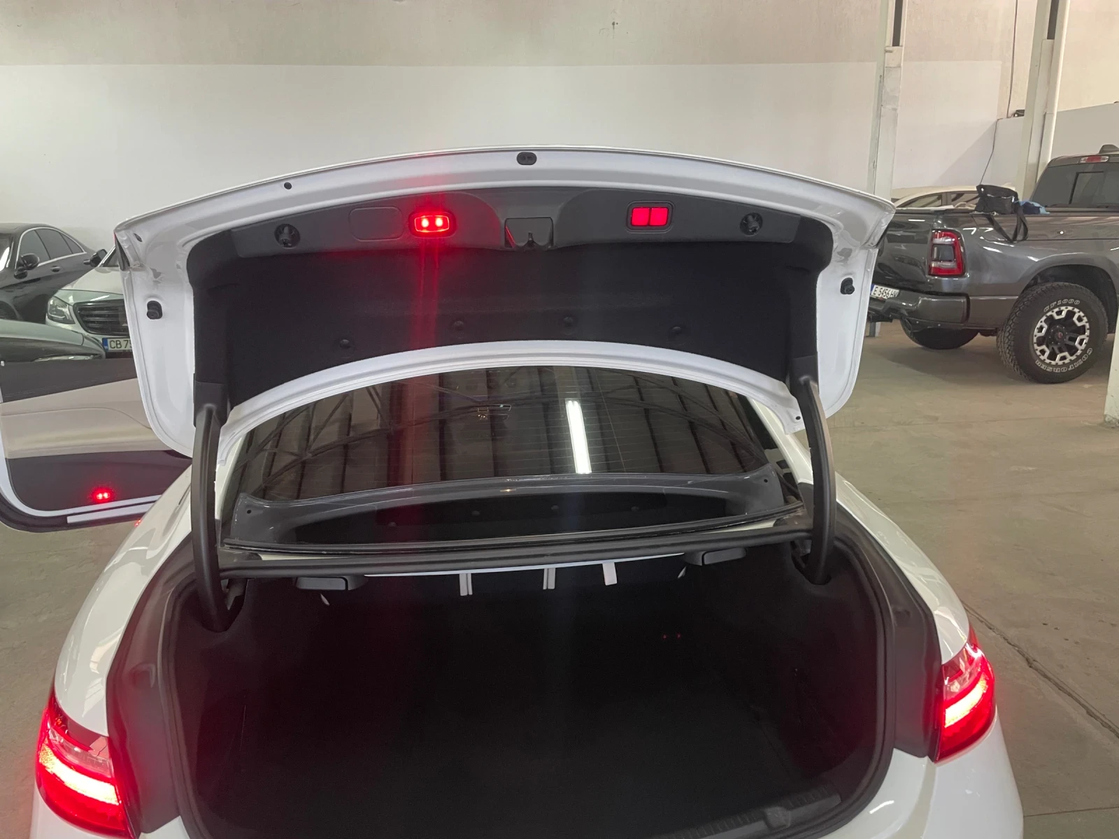 Mercedes-Benz E 400 4Matic/AMG/Coupe/Burm/360/head-up/FULL/!!! | Mobile.bg   16