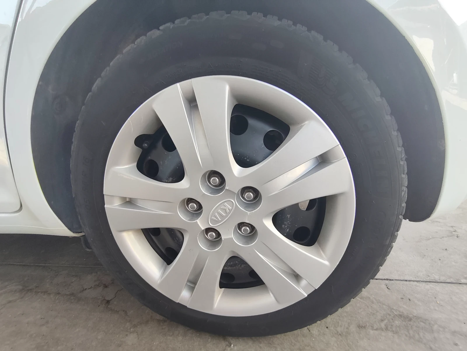 Kia Ceed  - изображение 8