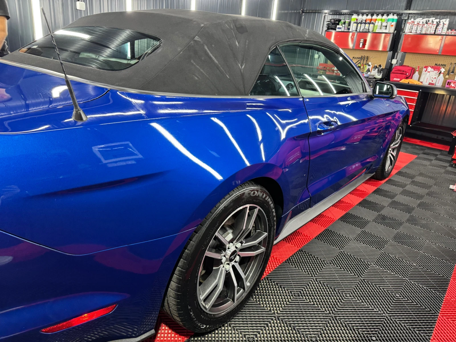 Ford Mustang 2.3 Ecoboost Premium - изображение 6