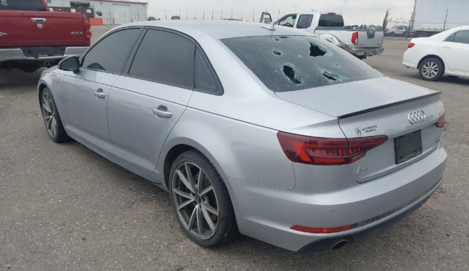 Audi A4 2.0T* PREMIUM* АВТОЛИЗИНГ - изображение 3