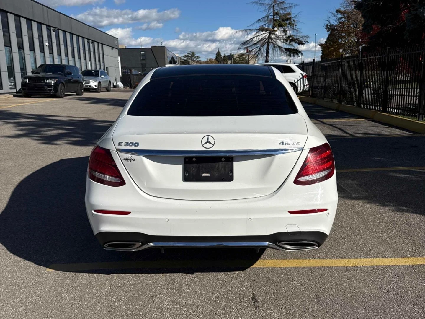 Mercedes-Benz E 300 4M* Camera* Burmester* * *  | Mobile.bg   5