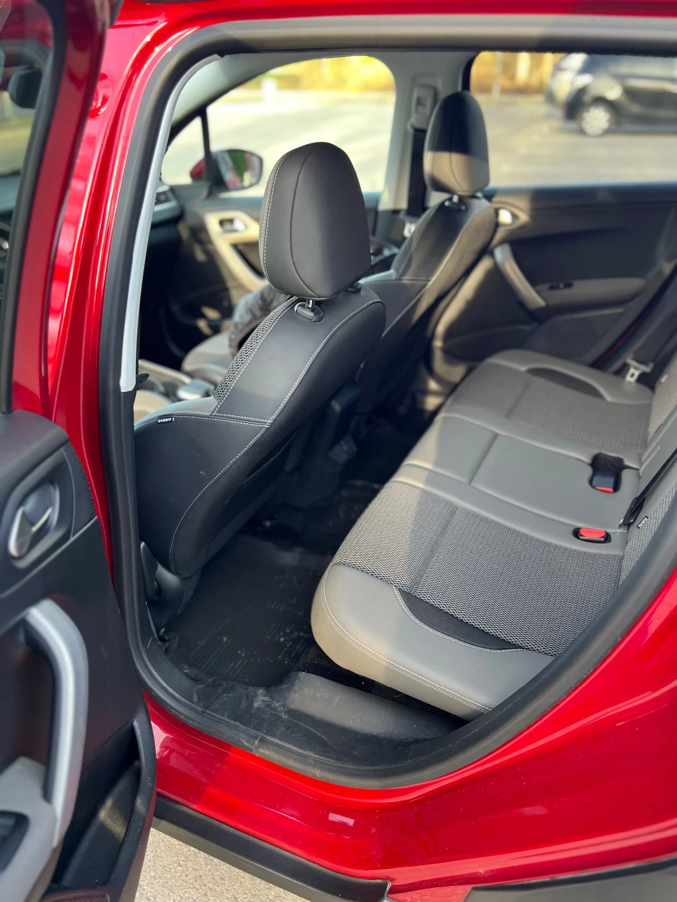 Peugeot 2008  FaceLift/Automat/Carplay/Euro6 | Mobile.bg   6