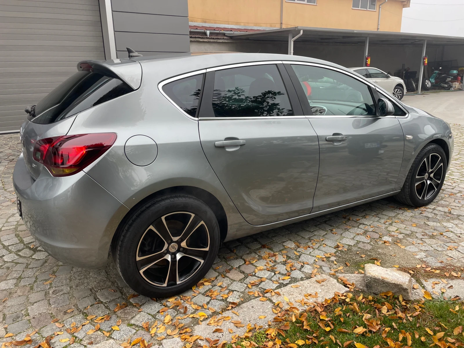 Opel Astra 2.0 dci Cosmo 120000km | Mobile.bg   4