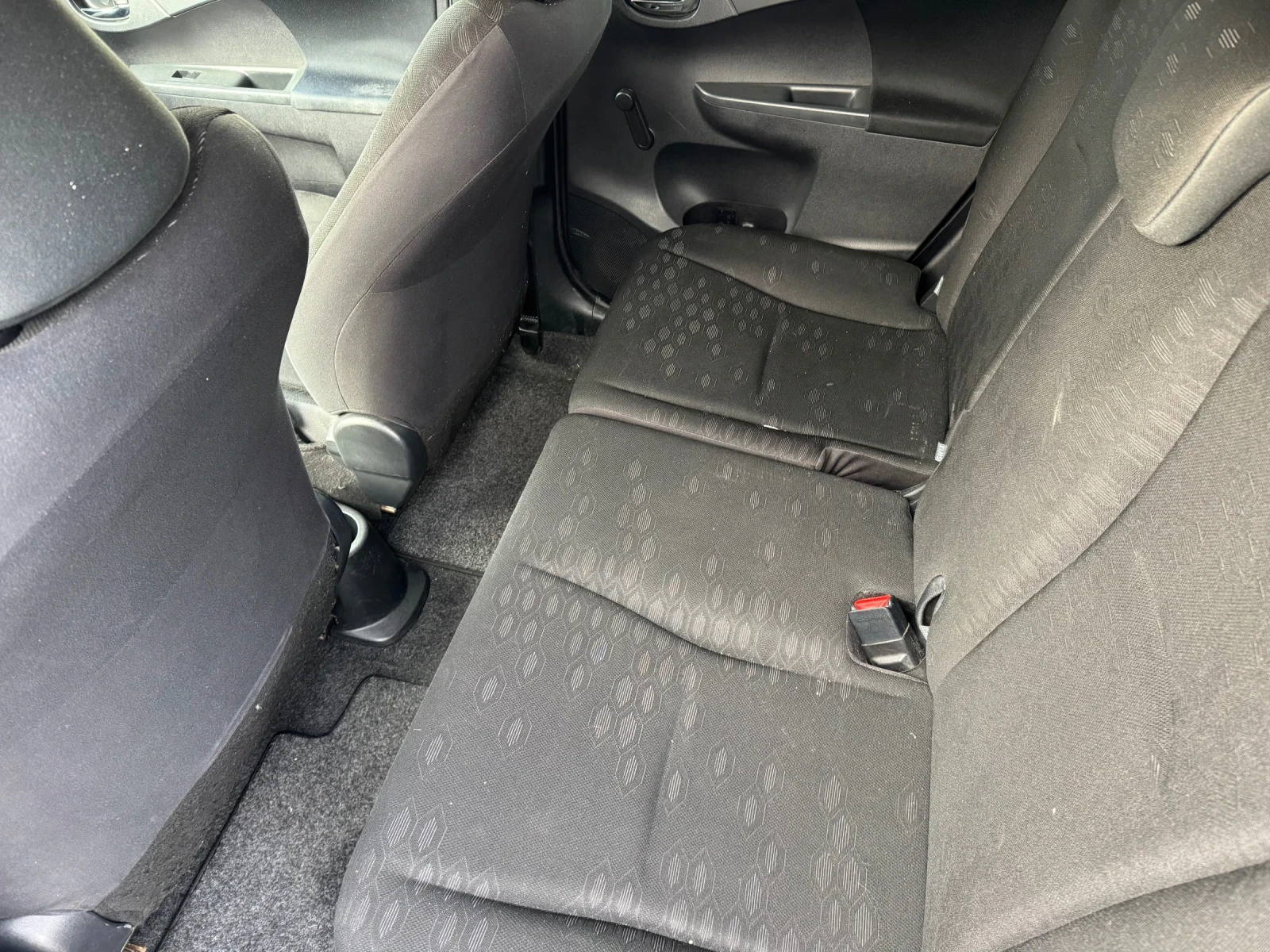 Subaru Trezia Diesel - изображение 8