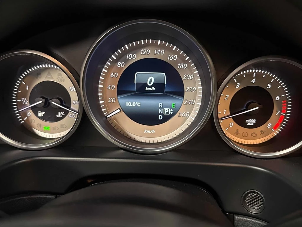 Mercedes-Benz E 400 2016 4MATIC * БЕЗ ПЪРВОНАЧАЛНА ВНОСКА - изображение 8