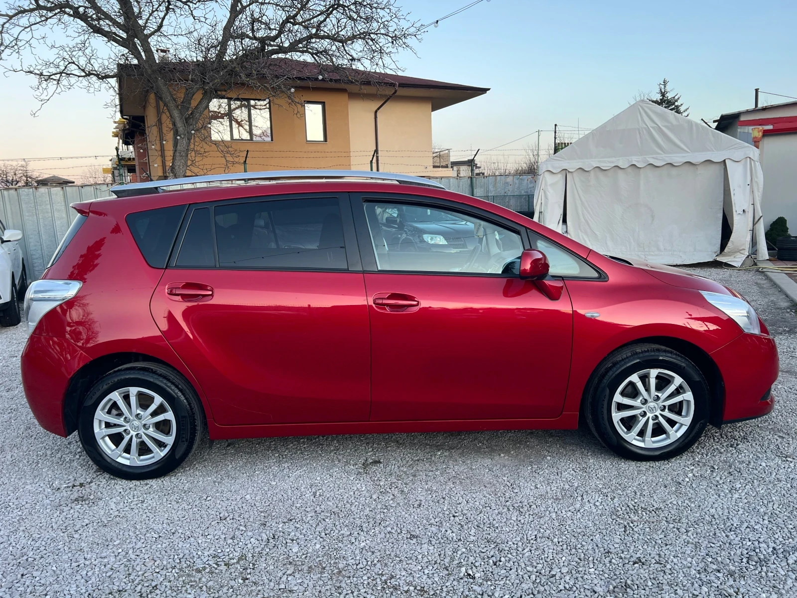 Toyota Verso 1.8* НАВИ* КАМЕРА* ШВЕЙЦАРИЯ* 7МЕСТА*  - изображение 4