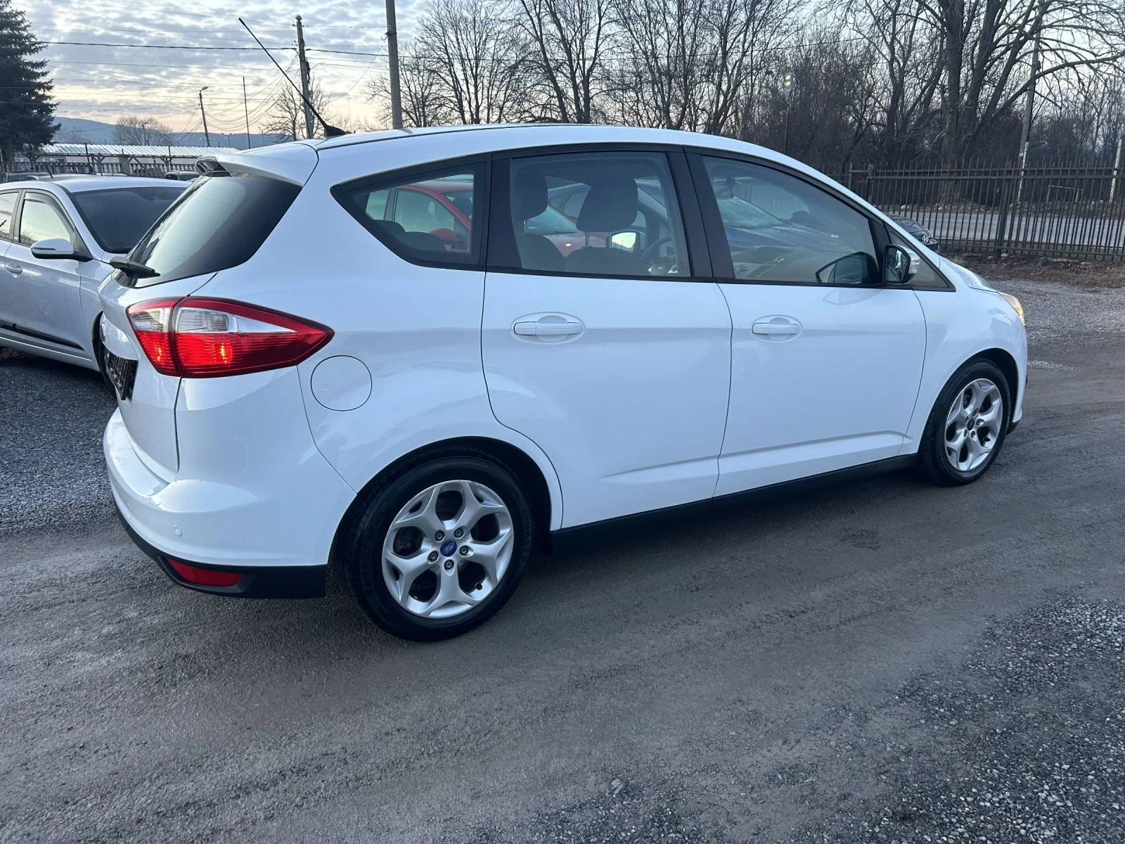 Ford C-max 1.6 tdci | Mobile.bg � ����������� 5