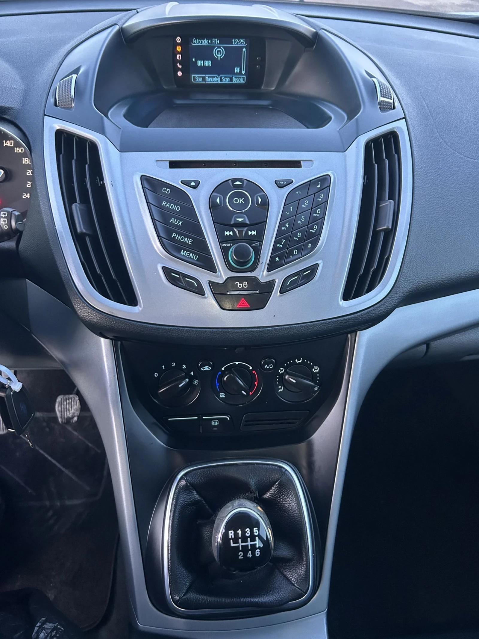 Ford C-max 1.6 tdci | Mobile.bg � ����������� 10