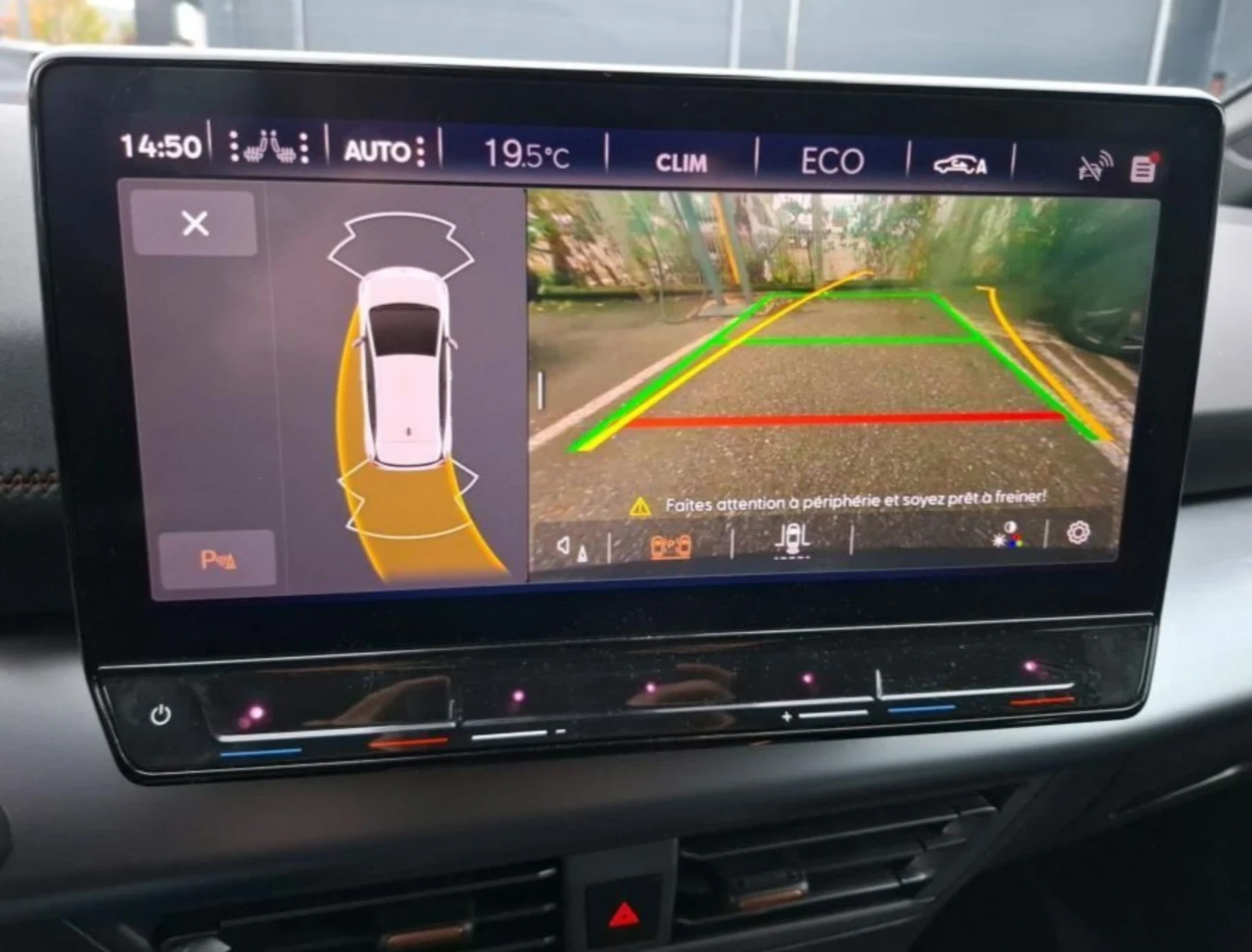 Cupra Born 62Kwh.150Kw.Kamera.Led.ACC.Navi, снимка 9 - Автомобили и джипове - 54210990