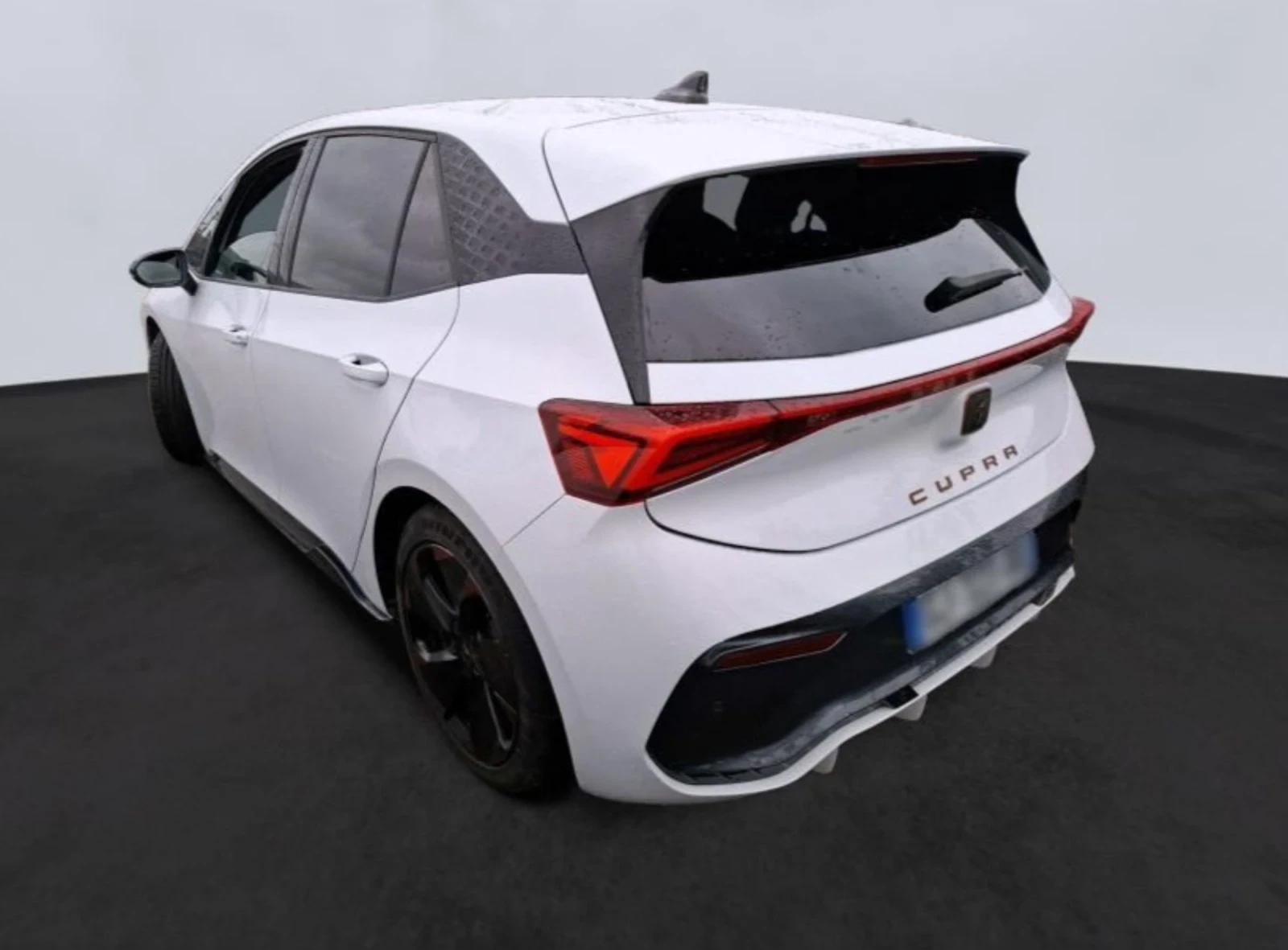 Cupra Born 62Kwh.150Kw.Kamera.Led.ACC.Navi, снимка 3 - Автомобили и джипове - 54210990