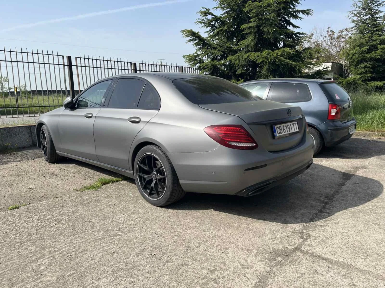 Mercedes-Benz E 200, снимка 6 - Автомобили и джипове - 54545360