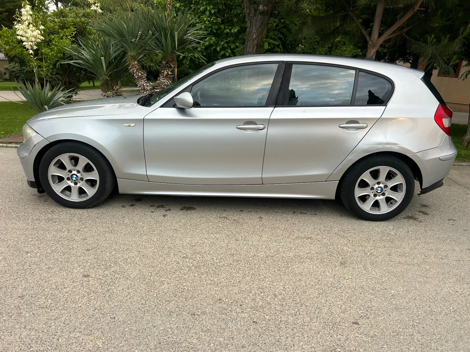 BMW 118 d АВТОМАТ, снимка 4 - Автомобили и джипове - 54743454