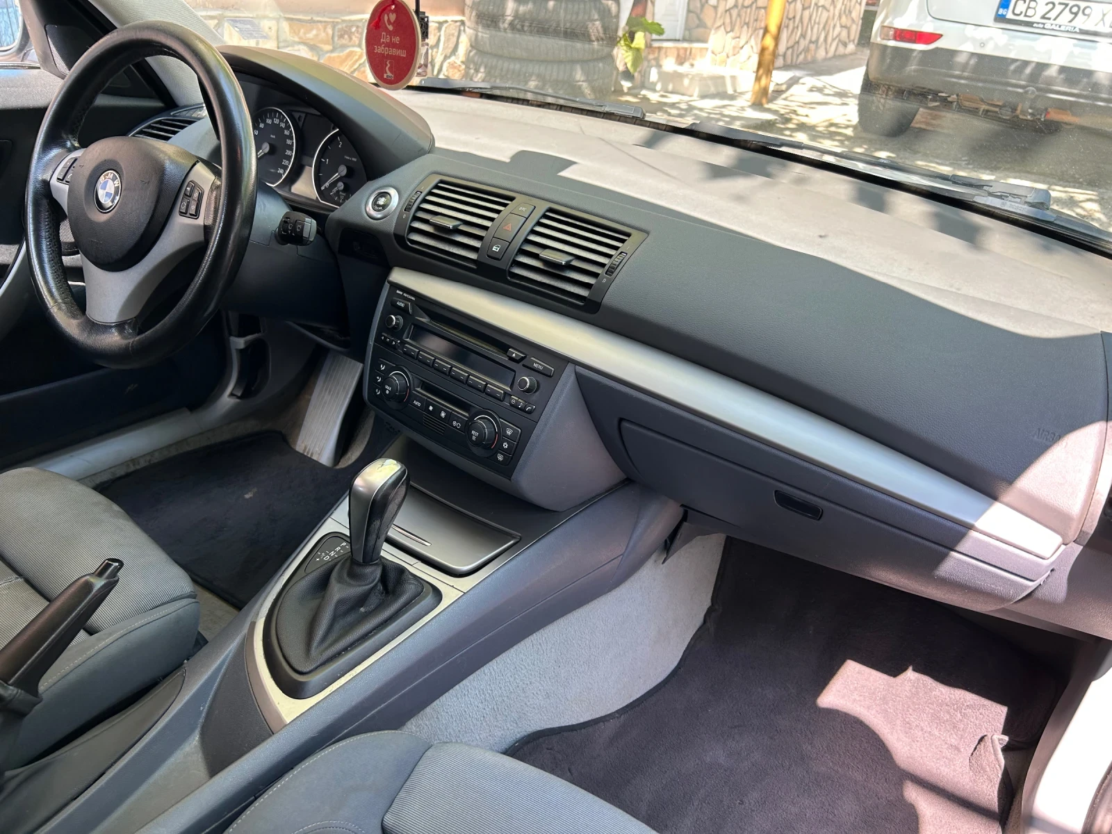 BMW 118 d АВТОМАТ, снимка 17 - Автомобили и джипове - 55097180