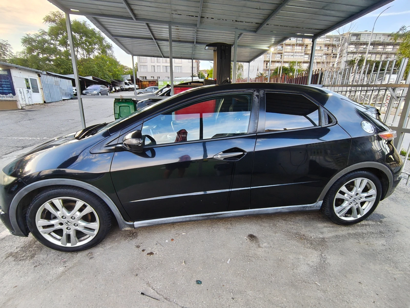 Honda Civic, снимка 2 - Автомобили и джипове - 54885733