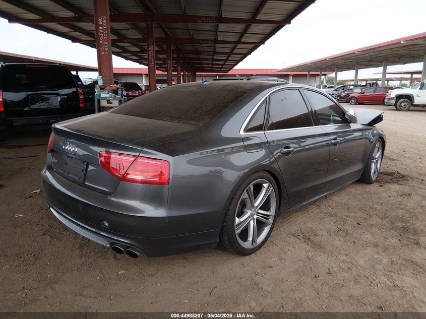 Audi S8 Автокредит Цена до България, снимка 6 - Автомобили и джипове - 55133894
