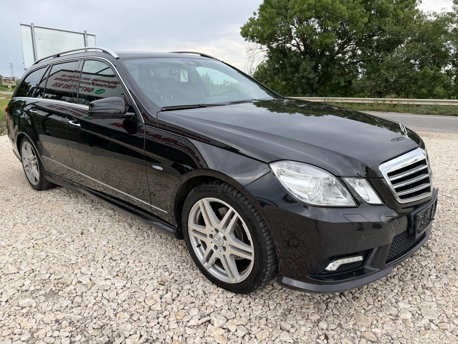 Mercedes-Benz E 350 AMG-232p.s-4Matic, снимка 2 - Автомобили и джипове - 55253811