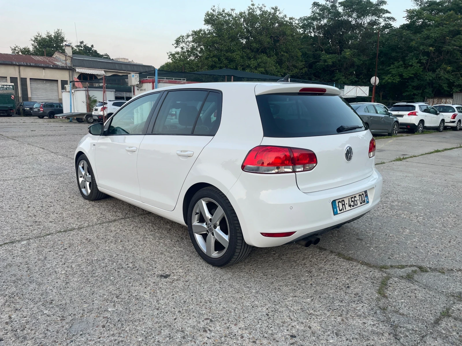 VW Golf VI 2.0 TDi 140кс 4mation, снимка 4 - Автомобили и джипове - 55343561