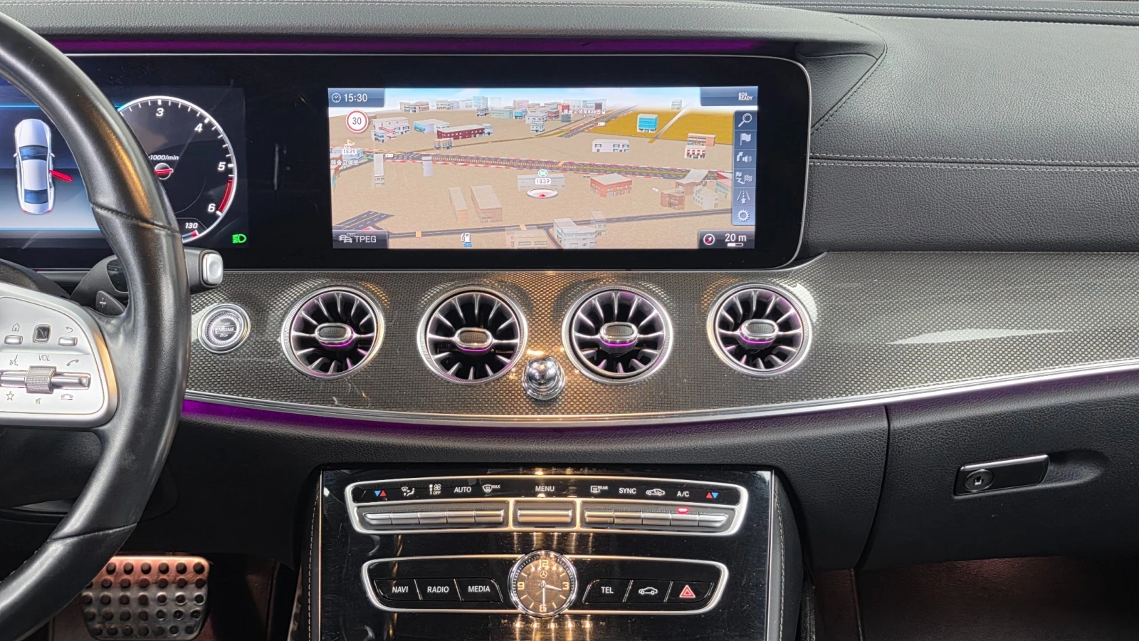 Mercedes-Benz CLS 300 CLS300d AMG Line | HUD | Панорама, снимка 13 - Автомобили и джипове - 55564233