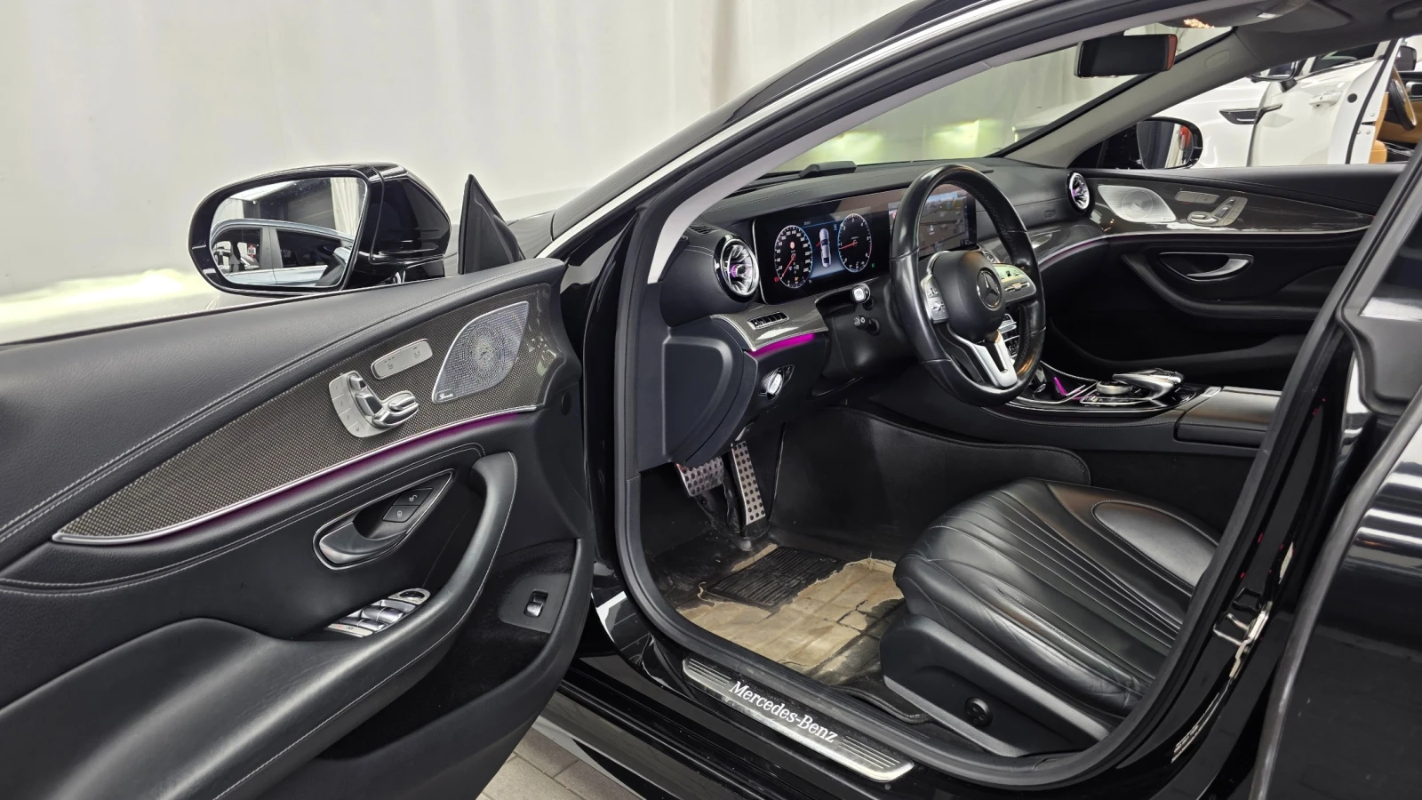 Mercedes-Benz CLS 300 CLS300d AMG Line | HUD | Панорама, снимка 9 - Автомобили и джипове - 55564233
