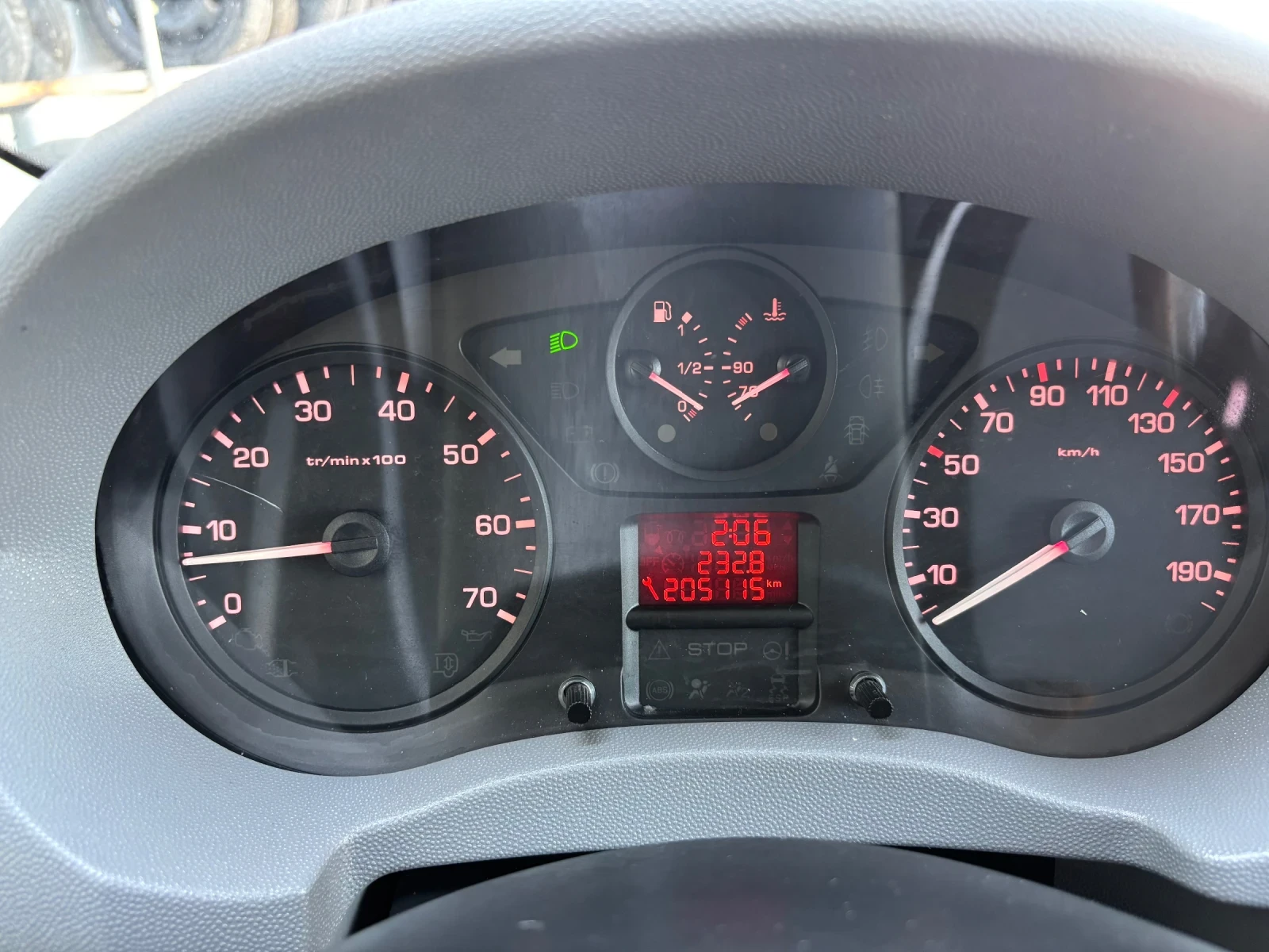 Peugeot Expert 2.0HDI MAXI  КЛИМАТИК НОВ ВНОС ГЕРМАНИЯ , снимка 11 - Автомобили и джипове - 55594791