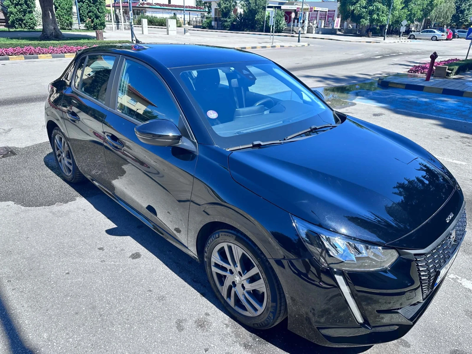 Peugeot 208 1.2 100hp, снимка 5 - Автомобили и джипове - 55709653