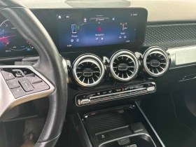Mercedes-Benz GLB 250   2.0 4Matic / CARFAX / DISTRONIC / MEMORY, снимка 9