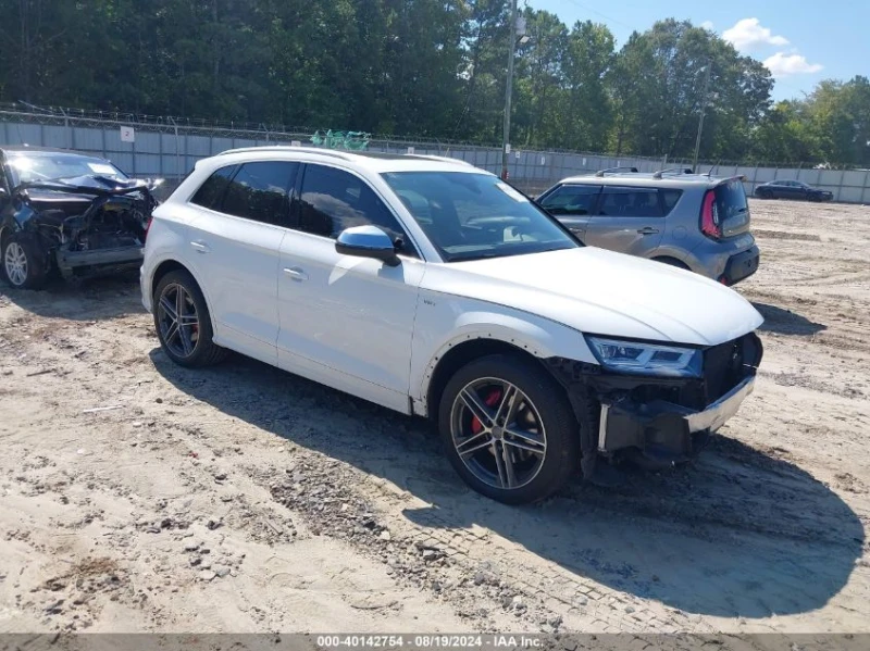 Audi SQ5 3.0T PREMIUM PLUS* Bang&Olufsen* подгрев* мъртва т, снимка 1 - Автомобили и джипове - 47518675