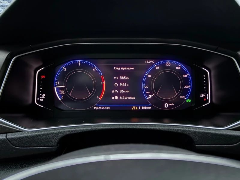 VW T-Roc, снимка 11 - Автомобили и джипове - 51378778