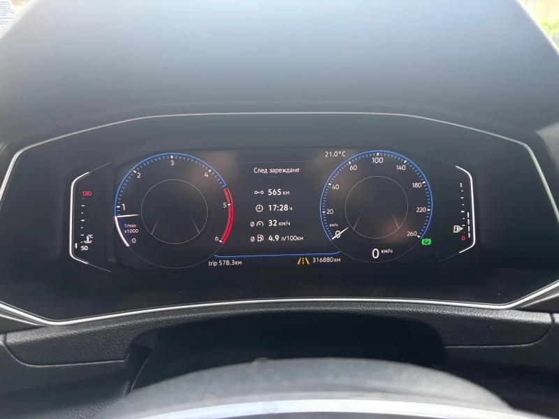 VW T-Roc, снимка 3 - Автомобили и джипове - 51378778