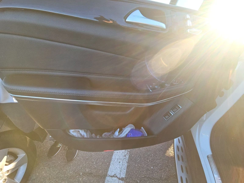 Mercedes-Benz GLS 500 AMG* PACK* ДИСТРОНИК* HARMON* KARDON* LANE* ASSIST, снимка 9 - Автомобили и джипове - 52645109