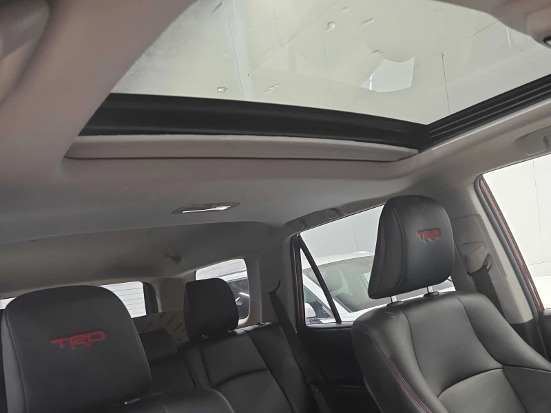 Toyota 4runner TRD Pro 4WD, снимка 9 - Автомобили и джипове - 53183281