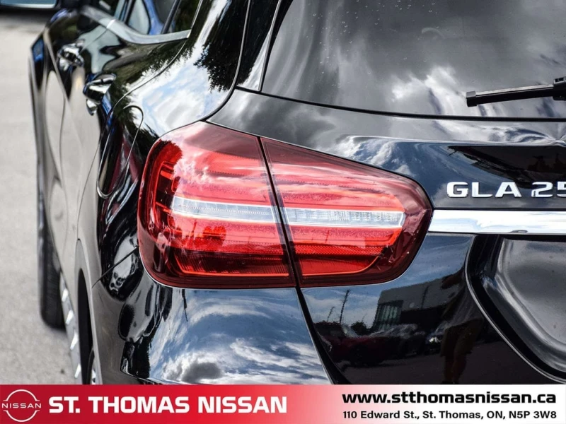 Mercedes-Benz GLA * GLA250 4M * CARFAX * ЦЕНА ДО БГ, снимка 8 - Автомобили и джипове - 53274222