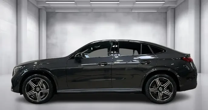 Mercedes-Benz GLC 220 d Coupe 4Matic = AMG Line = Advanced Plus Гаранция, снимка 3 - Автомобили и джипове - 53094799