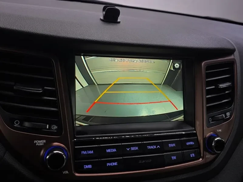 Hyundai Tucson НАВИГАЦИЯ/360 КАМЕРИ/ПОДГРЕВИ, снимка 15 - Автомобили и джипове - 56425601