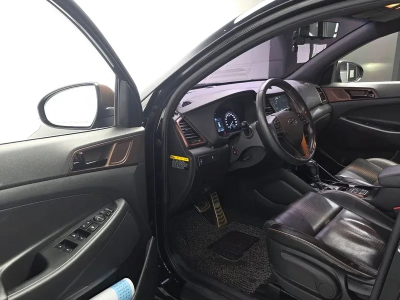 Hyundai Tucson НАВИГАЦИЯ/360 КАМЕРИ/ПОДГРЕВИ, снимка 10 - Автомобили и джипове - 56425601