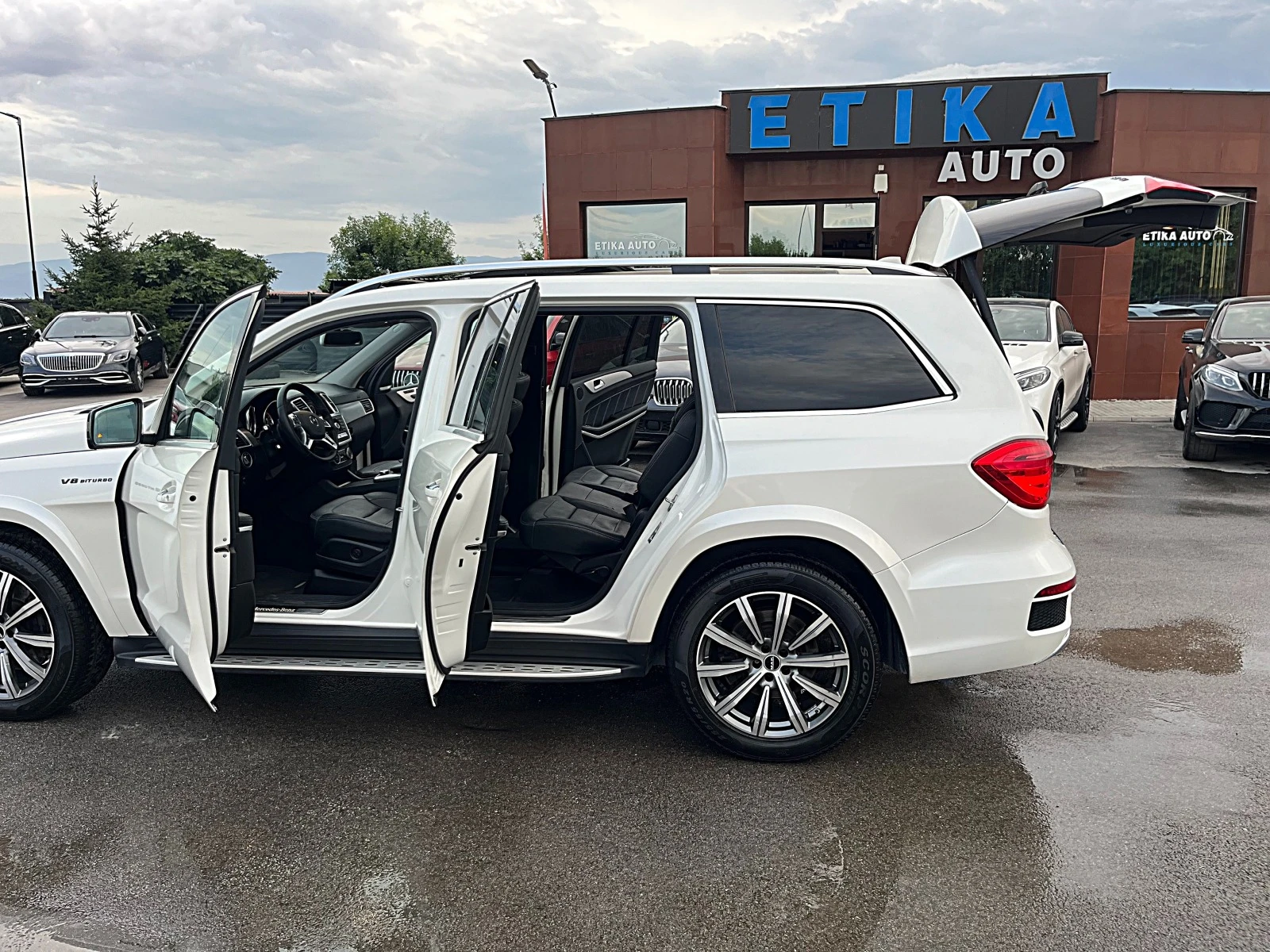 Mercedes-Benz GL 350 AMG OPTIK-PANORAMA-DISTRONIK-360KAMERI-7MESTA-FULL | Mobile.bg — изображение 15