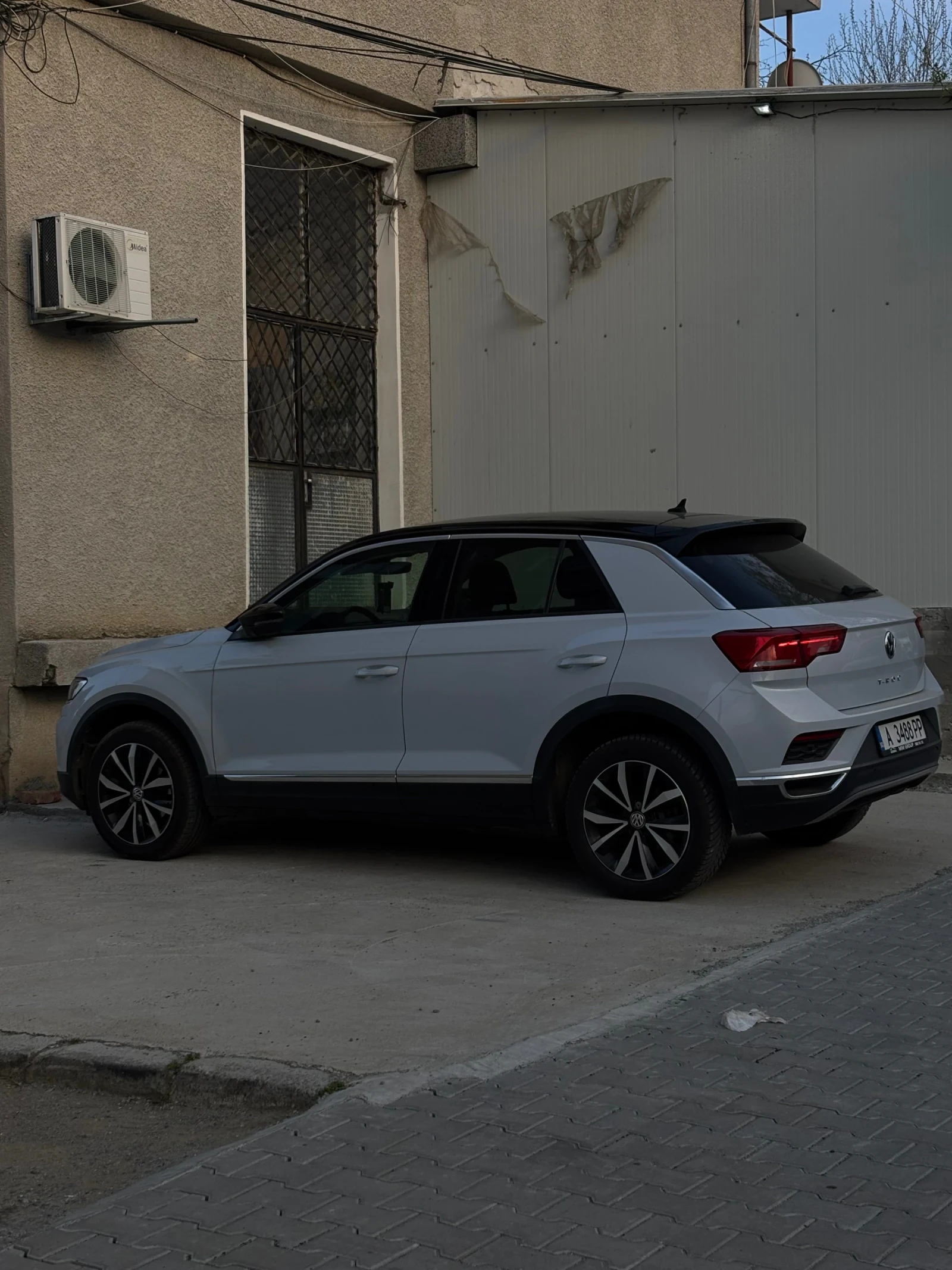 VW T-Roc | Mobile.bg   1