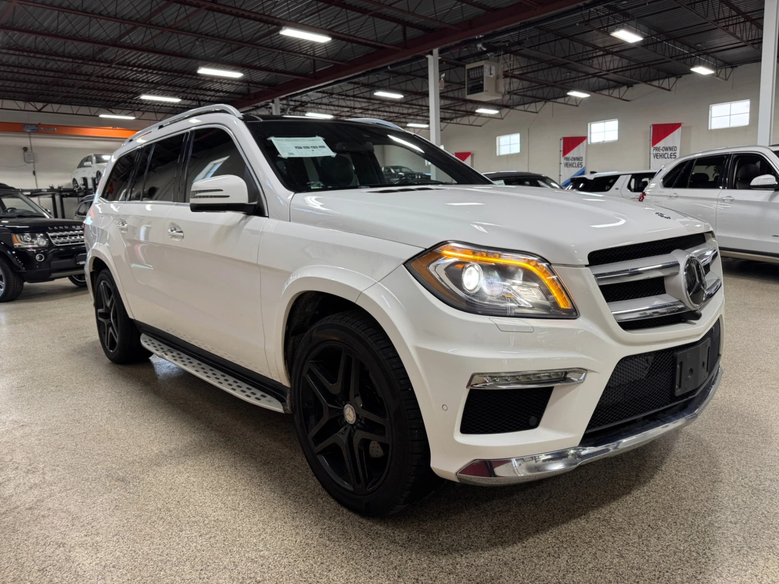 Mercedes-Benz GL 550 360 / PANO / HARMAN - изображение 5