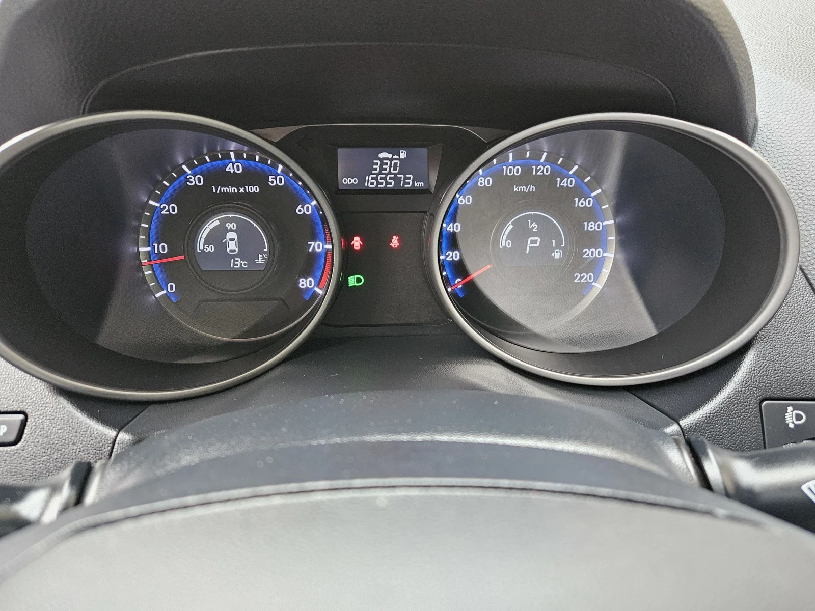 Hyundai IX35 2.0i AUTOMAT 4X4 163ps EURO5b 165573km, снимка 9 - Автомобили и джипове - 53453325