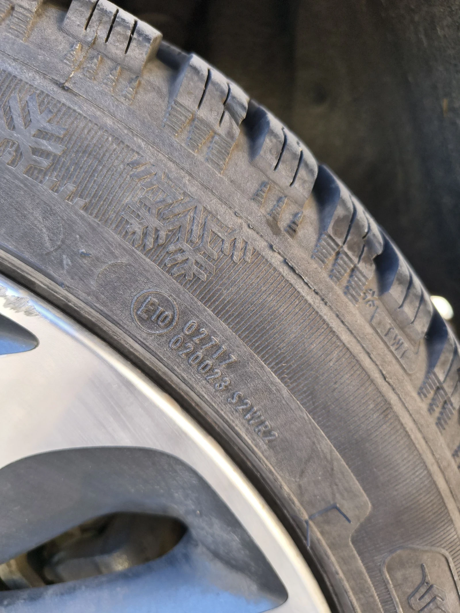 Kia Niro, снимка 10 - Автомобили и джипове - 53845368