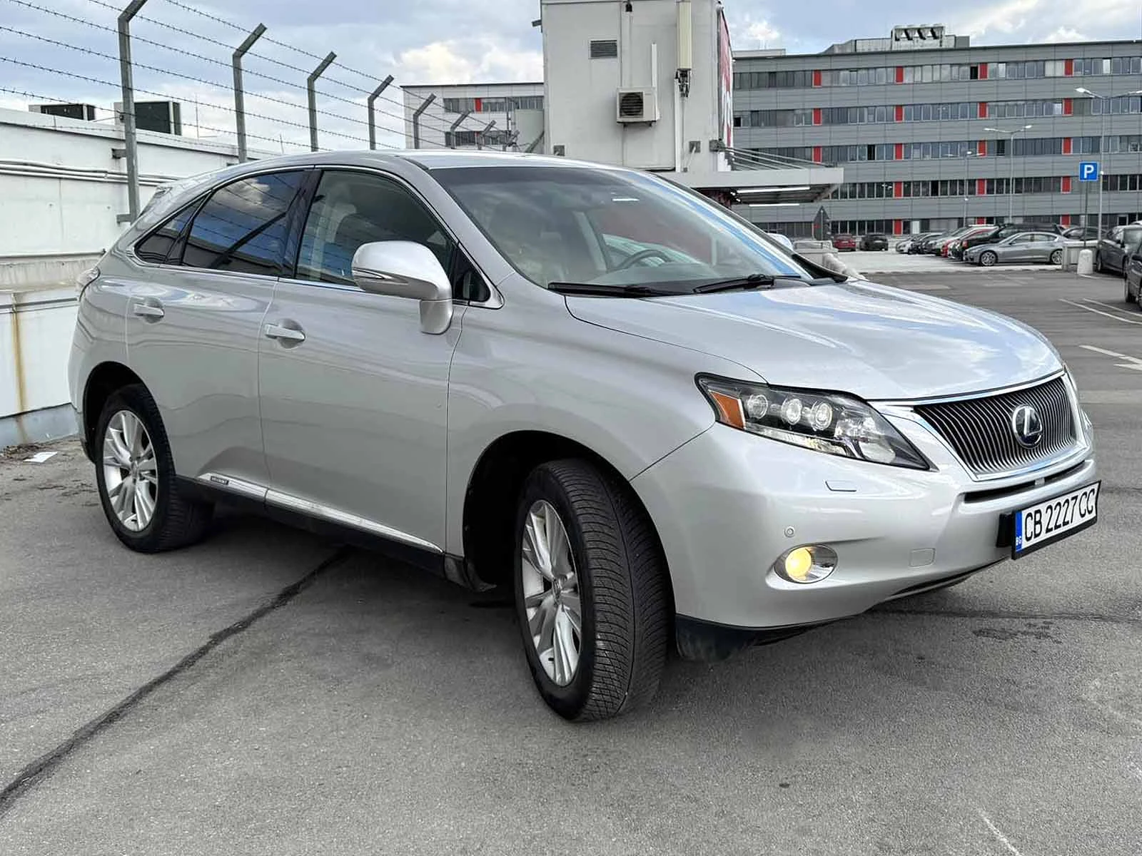 Lexus RX 450h, снимка 2 - Автомобили и джипове - 53993148