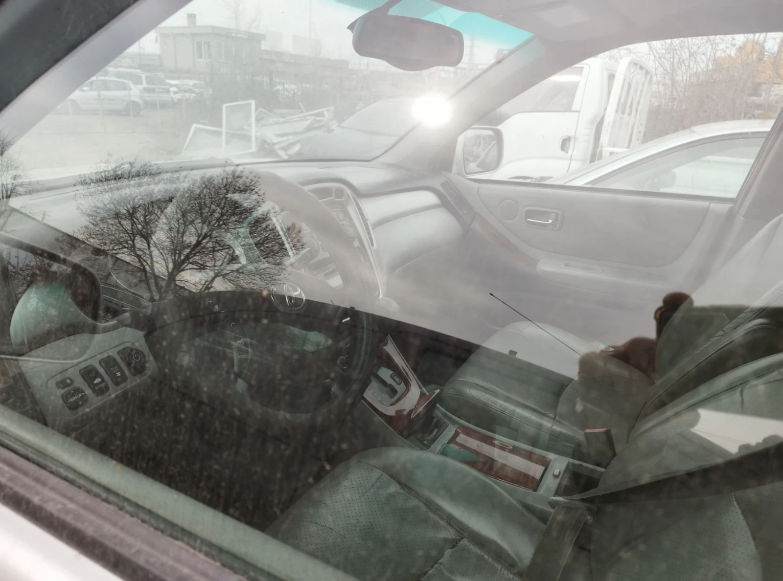 Toyota Highlander 3.3 V6, снимка 6 - Автомобили и джипове - 54629143