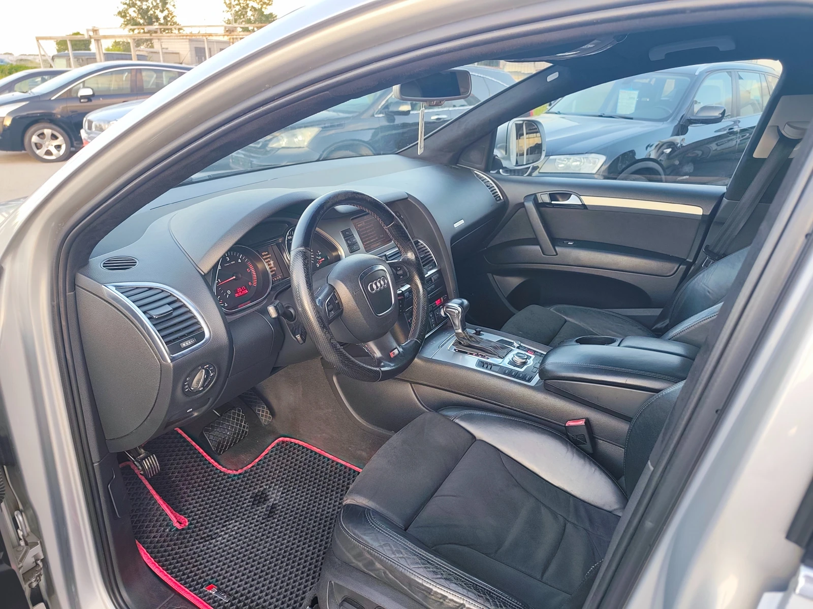 Audi Q7 3.0TDI FACE BOSE RECARO, снимка 9 - Автомобили и джипове - 54704290