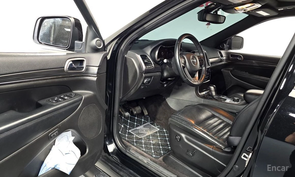 Jeep Grand cherokee, снимка 10 - Автомобили и джипове - 54922258