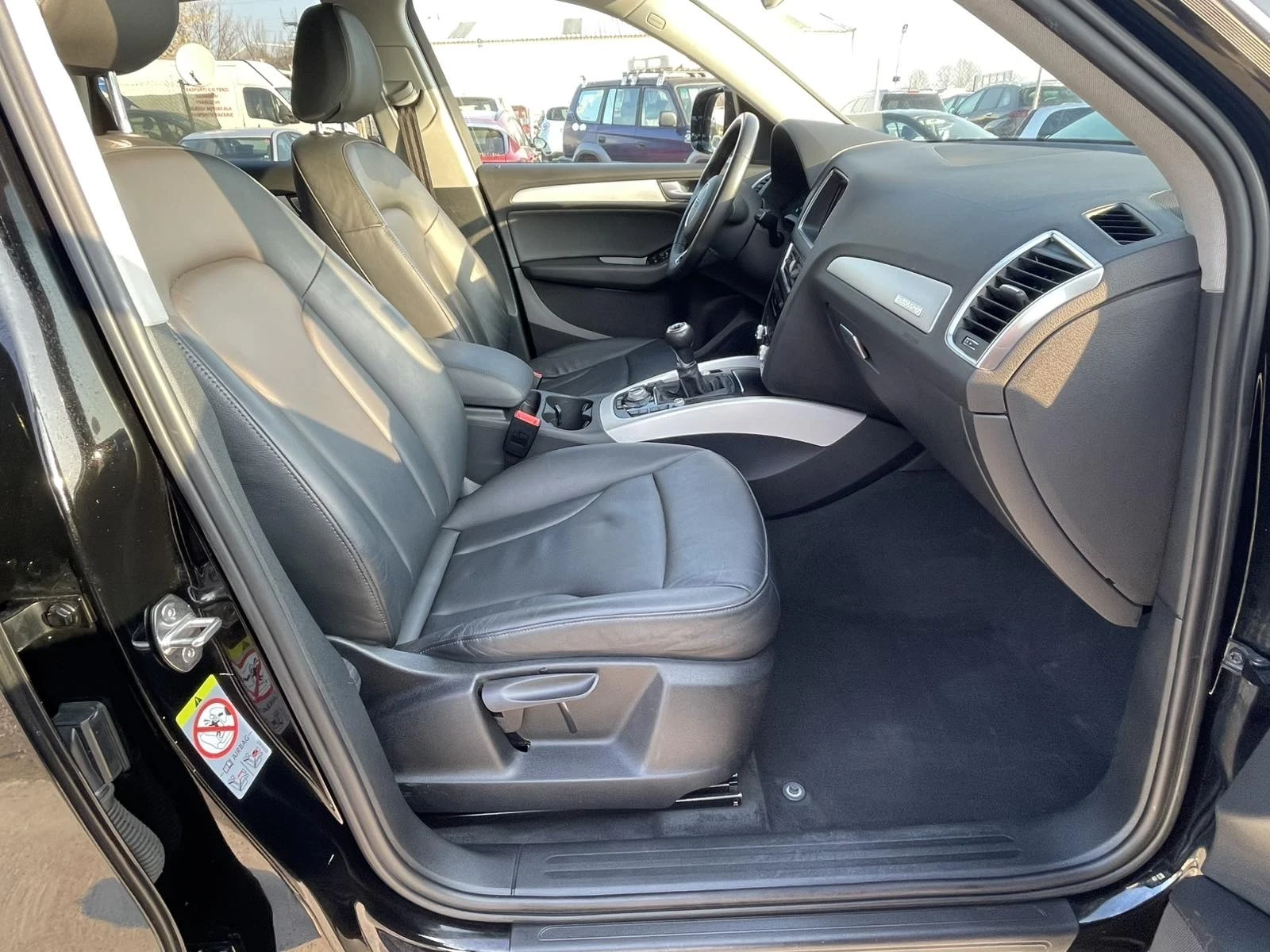 Audi Q5 2.0 TDI, снимка 13 - Автомобили и джипове - 54974824