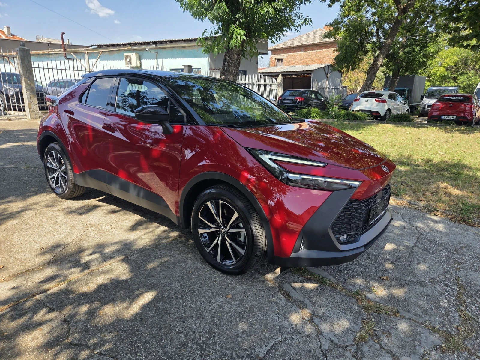 Toyota C-HR ZAKUPENA OT TOYOTA, снимка 3 - Автомобили и джипове - 55091152