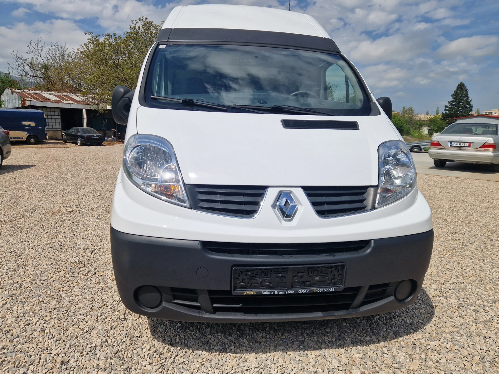 Renault Trafic Макси - изображение 6