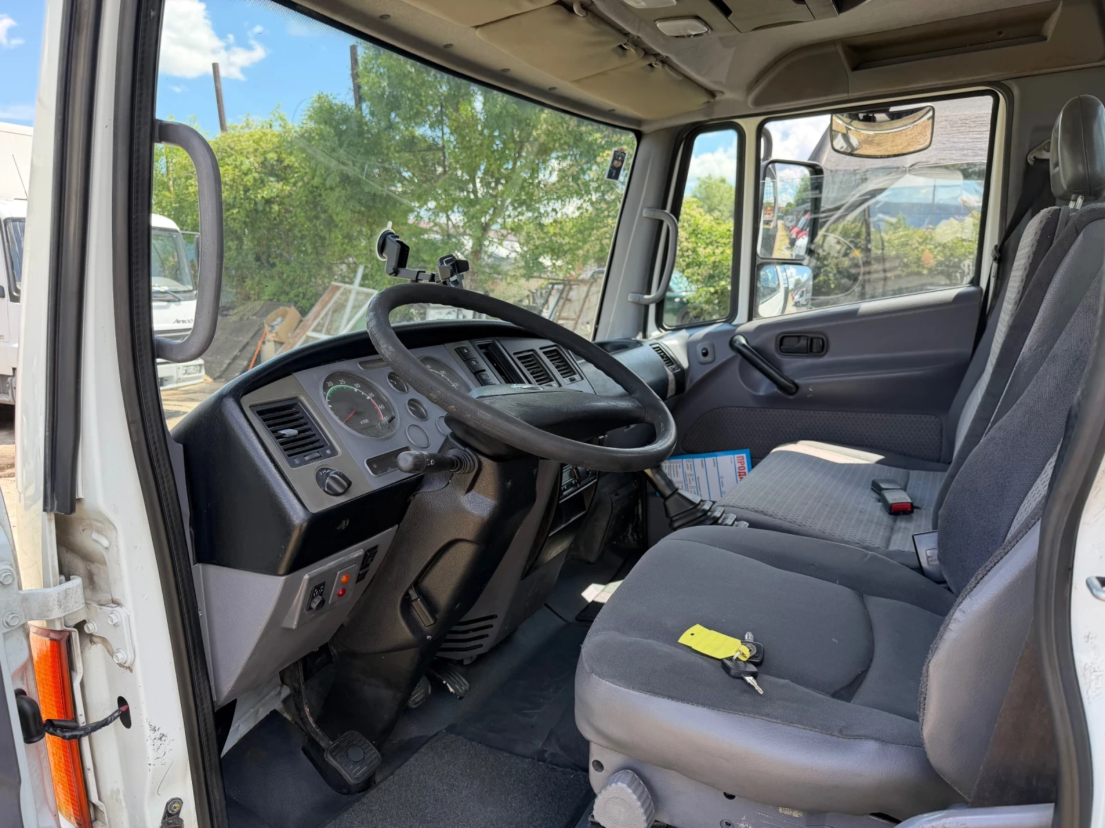 Nissan Atleon 56.15 Самосвал, снимка 6 - Камиони - 55220978