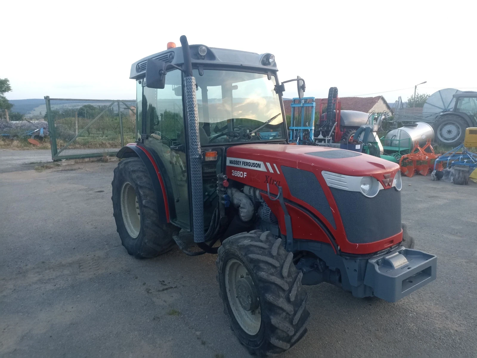 Трактор Massey 3660 F - изображение 2