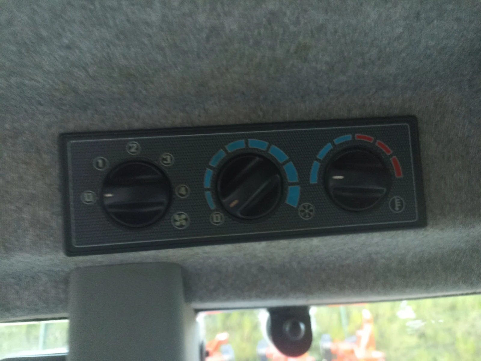 Трактор Massey 3660 F - изображение 9
